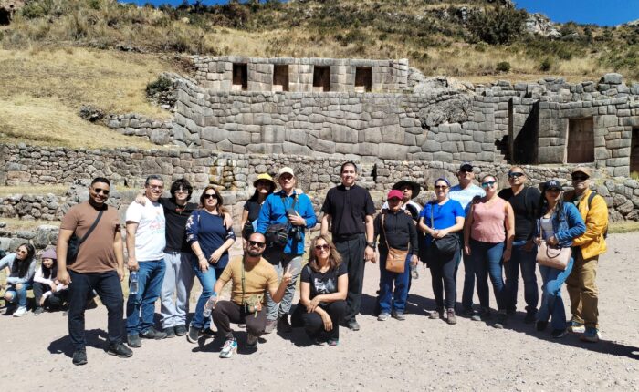 City tour cusco medio día por la mañan